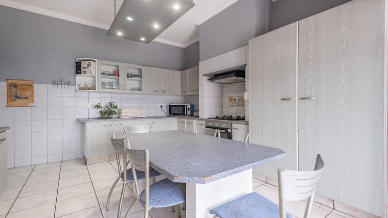 4 Bedroom Property for Sale in Vasco Estate Western Cape